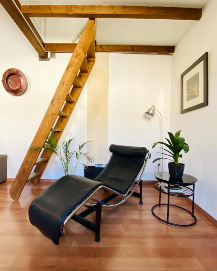 Standard Apartment,1353225379:JPEG